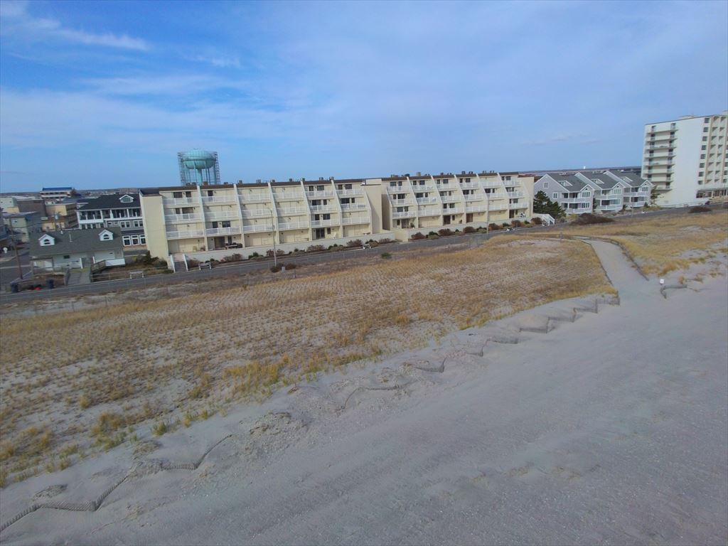3901 Promenade, Sea Isle City Unit: 111 Floor: 1st 3901 Promenade, Sea Isle City Unit: 111 Floor: 1st