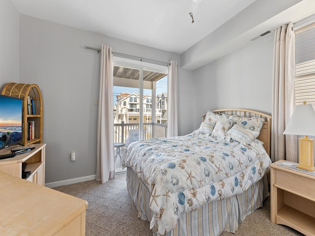 138 57th St, Sea Isle City Unit: East 138 57th St, Sea Isle City Unit: East