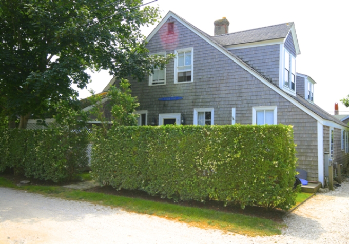 2 Magnolia Ave, Nantucket 2 Magnolia Ave, Nantucket
