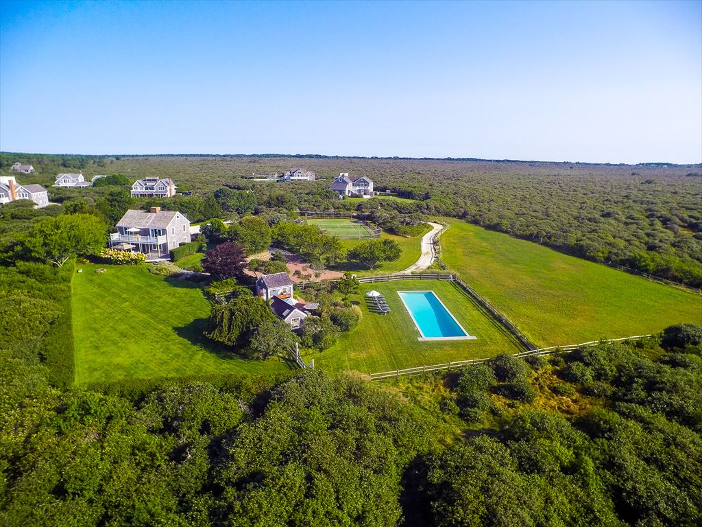 26 Wigwam Road, Nantucket 26 Wigwam Road, Nantucket