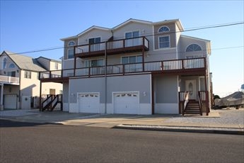 140 74th Street, Sea Isle Unit: West Floor: west 140 74th Street, Sea Isle Unit: West Floor: west