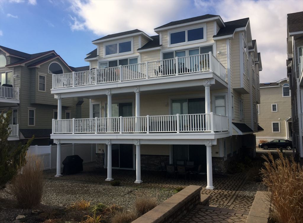 3204 Boardwalk, Sea Isle City Unit: North 3204 Boardwalk, Sea Isle City Unit: North