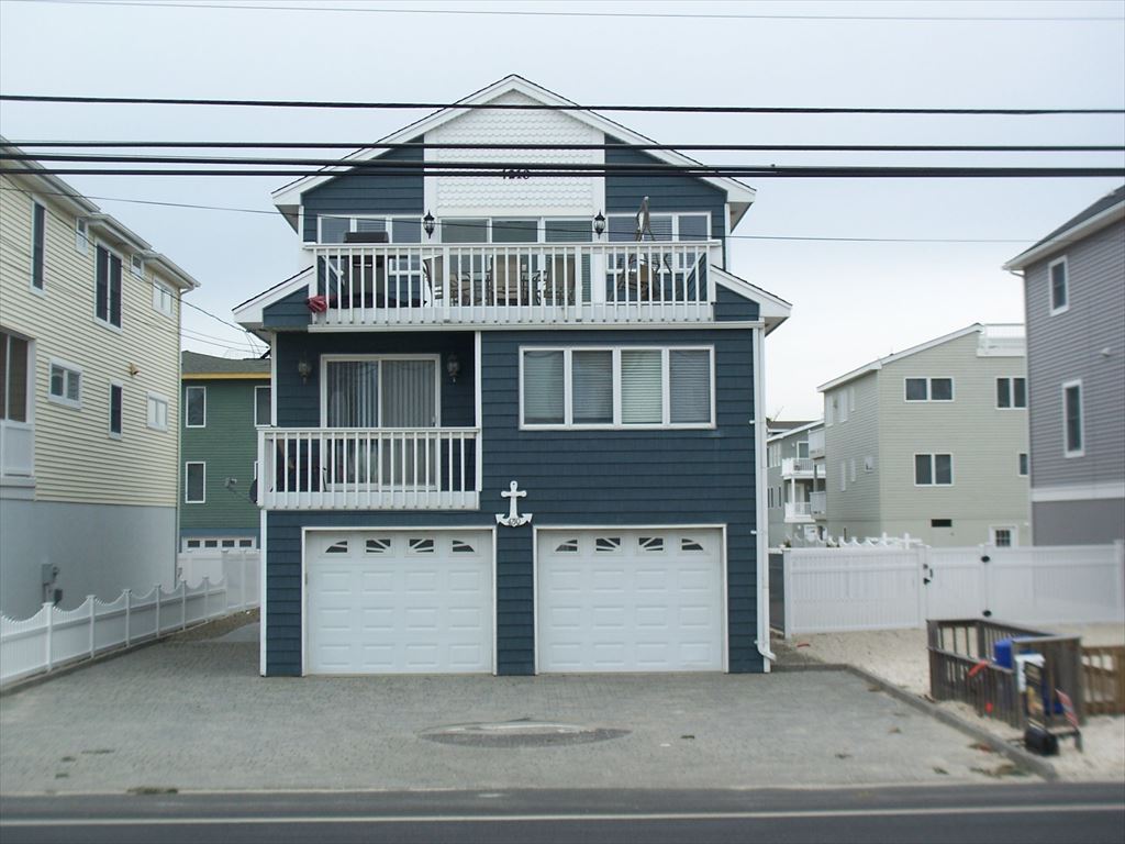 4210 S Long Beach Boulevard, Holgate 4210 S Long Beach Boulevard, Holgate