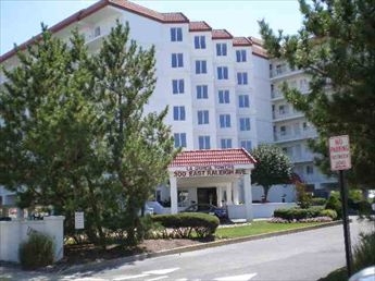 300 E Raleigh Avenue, Diamond Beach Unit: 601-2 Floor: 6 300 E Raleigh Avenue, Diamond Beach Unit: 601-2 Floor: 6