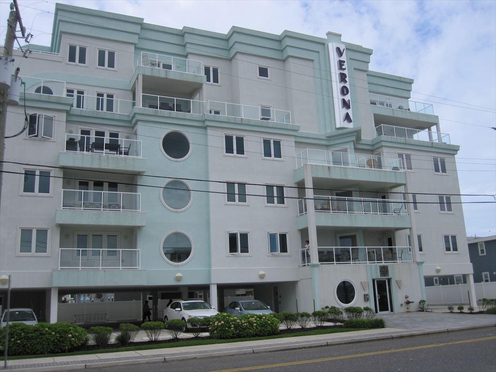 407 E Monterey Ave, Wildwood Crest Unit: 302 407 E Monterey Ave, Wildwood Crest Unit: 302